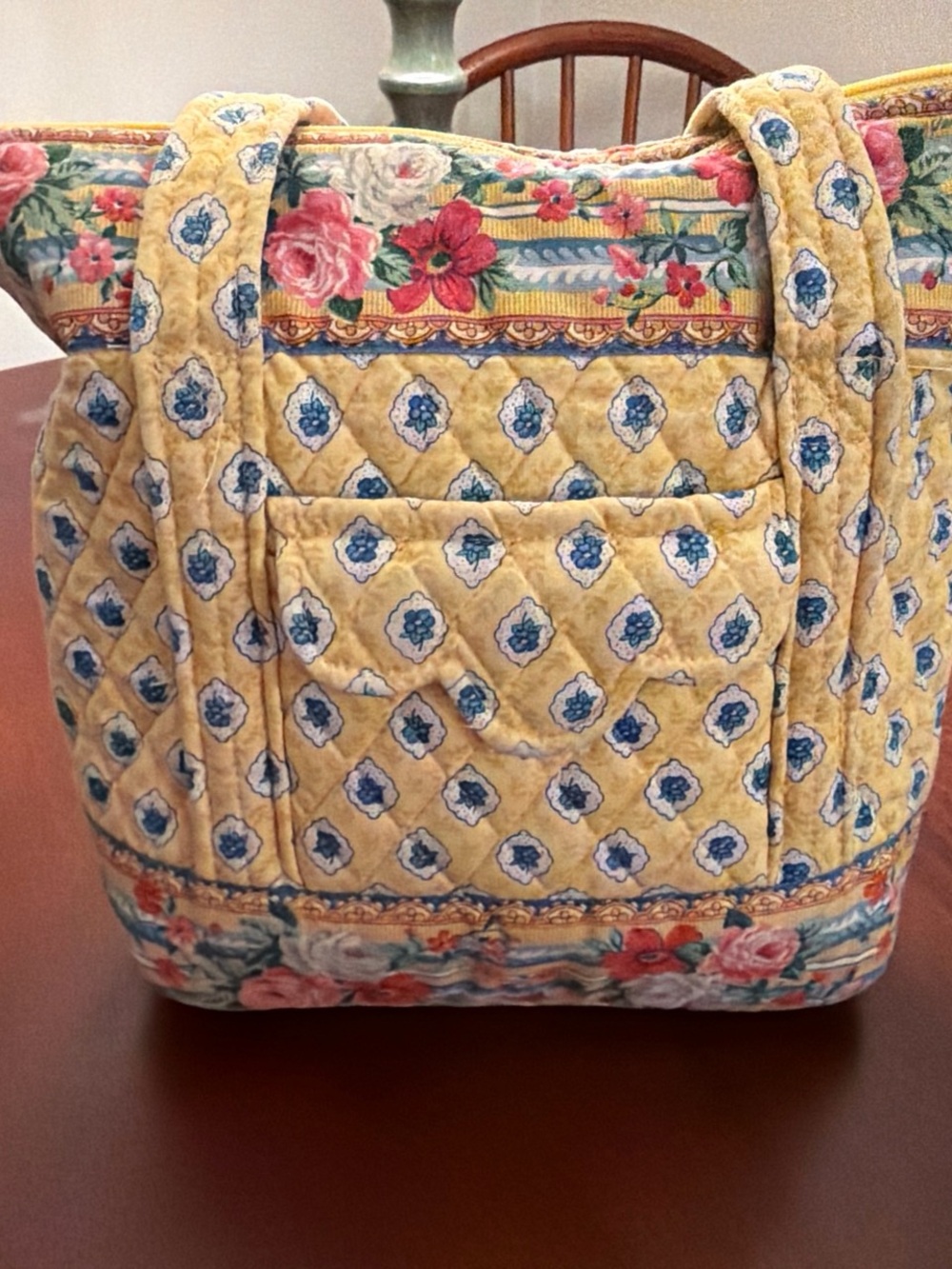 Vera Bradley Elizabeth Villager